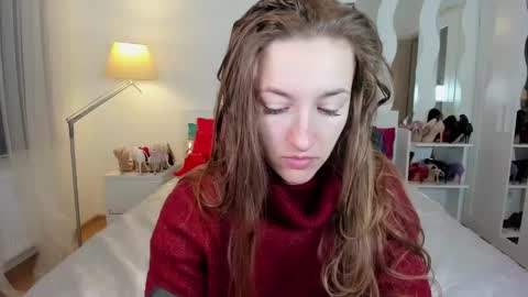 kate_redgar online show from February 20, 10:16 am