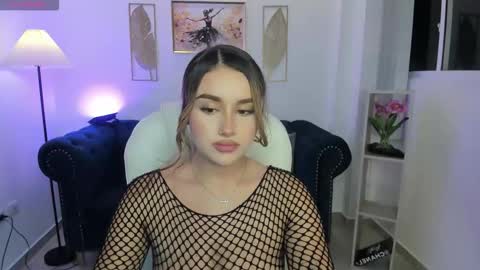 kate_rous online show from March 15, 2:05 am