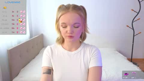 katebunnys online show from June 22, 11:28 am