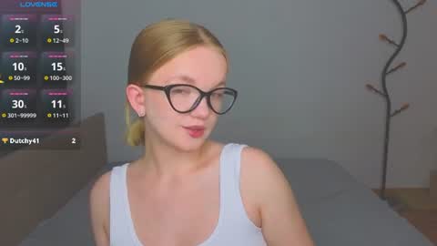 katebunnys online show from July 27, 7:22 pm