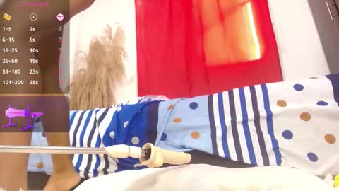 Kate Diaz online show from November 21, 9:46 pm