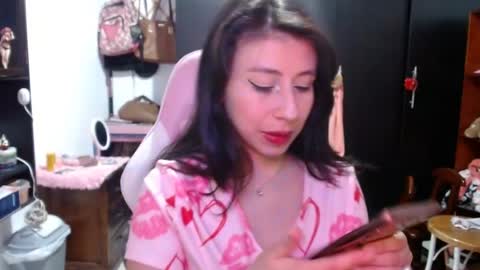 Kateeen18 online show from August 5, 4:09 am
