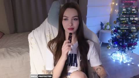 Snapshot of kateleoo chatting on December 28, 3:37 pm Im Kate online show from December 28, 3:37 pm