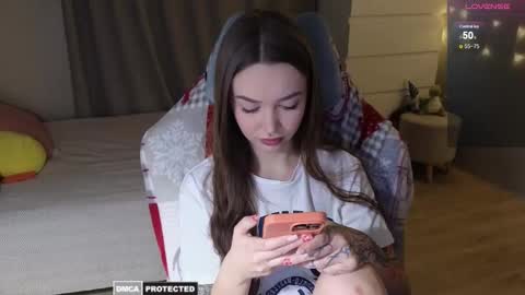 Snapshot of kateleoo chatting on February 28, 2:20 pm Im Kate online show from February 28, 2:20 pm