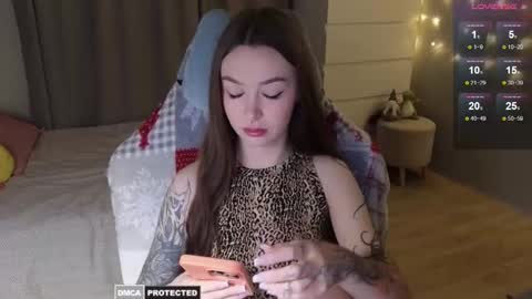 Snapshot of kateleoo chatting on March 9, 3:38 pm Im Kate online show from March 9, 3:38 pm