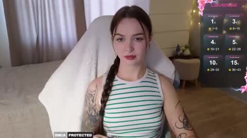 Snapshot of kateleoo chatting on September 11, 11:44 am Im Kate online show from September 11, 11:44 am