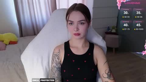 Snapshot of kateleoo chatting on October 10, 10:54 am Im Kate online show from October 10, 10:54 am