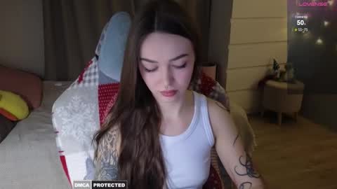 Snapshot of kateleoo chatting on March 1, 3:27 pm Im Kate online show from March 1, 3:27 pm