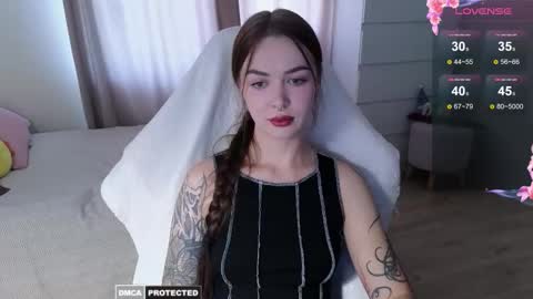 Snapshot of kateleoo chatting on September 29, 10:47 am Im Kate online show from September 29, 10:47 am