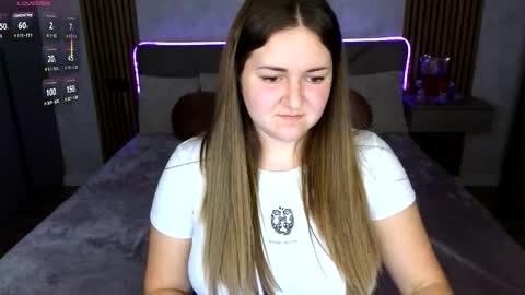 Katelyn online show from October 9, 6:57 pm