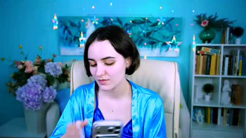 katewillows online show from March 4, 7:27 am