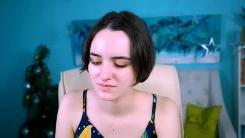 katewillows online show from January 9, 4:29 am