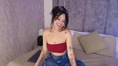 KatheGomez  online show from July 10, 3:11 am