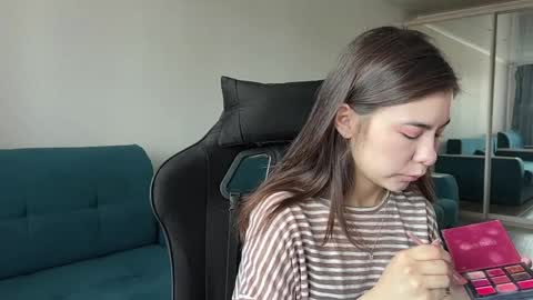 Elle online show from May 22, 8:10 am