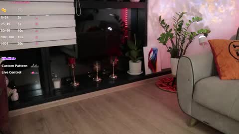 katherinepinke online show from May 3, 7:09 pm