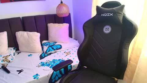 Kathi online show from November 18, 8:12 pm