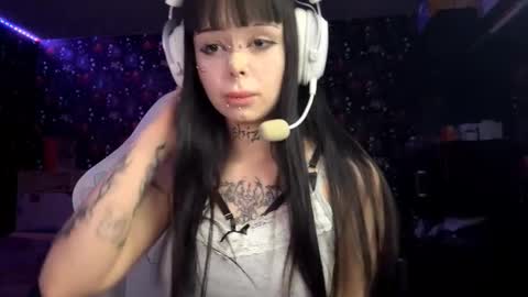 Luna online show from March 12, 3:38 pm