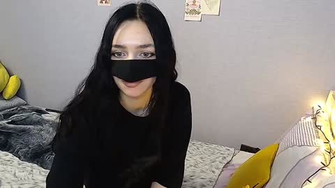 KathrineBerry online show from February 5, 6:35 am