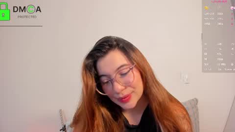 Kay online show from June 25, 6:46 pm
