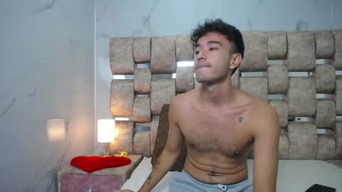 Kaht y Aiden online show from July 18, 5:48 pm