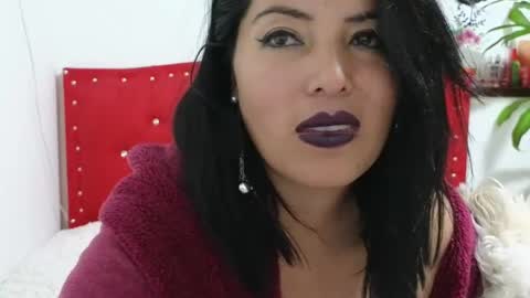 Snapshot of katia_collins chatting on February 26, 2:59 pm Katia collins online show from February 26, 2:59 pm