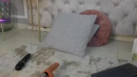 Katia Cute online show from April 18, 8:09 pm