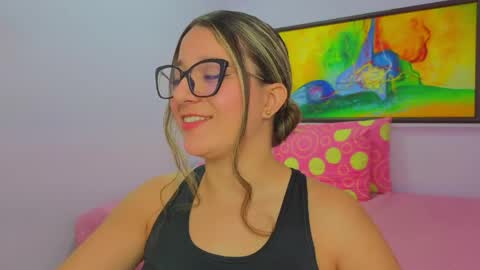 Khaterine online show from May 4, 12:22 pm