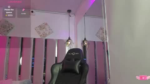 KATIA  online show from October 20, 12:10 pm