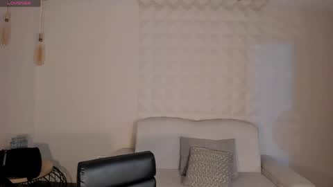 Kate Stonne online show from March 15, 5:49 pm