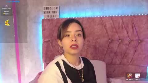 Katie online show from June 20, 8:09 am