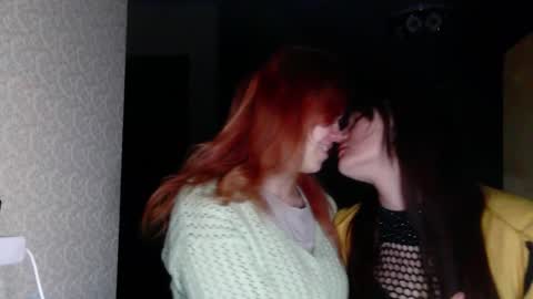 Snapshot of katrine_ine chatting on October 23, 9:15 pm katrine_ine online show from October 23, 9:15 pm