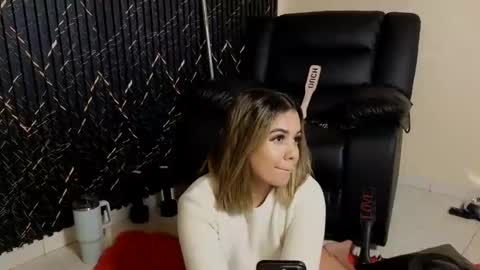 Katt  online show from September 19, 4:49 am