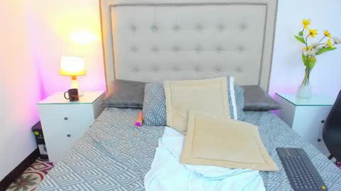 Snapshot of kattagoez chatting on September 23, 4:56 pm kattagoez online show from September 23, 4:56 pm