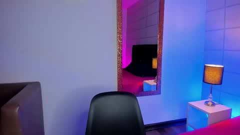 kattexxx online show from December 4, 4:56 am