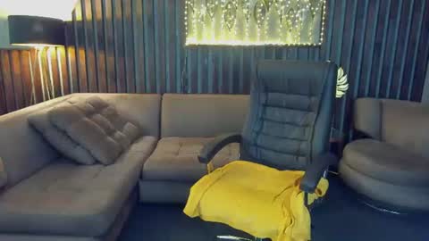 katty_rose8 online show from July 4, 5:33 am