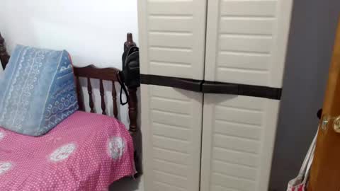 angel online show from March 3, 5:31 pm