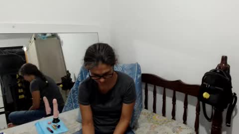 angel online show from February 10, 10:30 pm