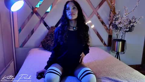 Hello Katty lovers  online show from May 8, 11:10 pm