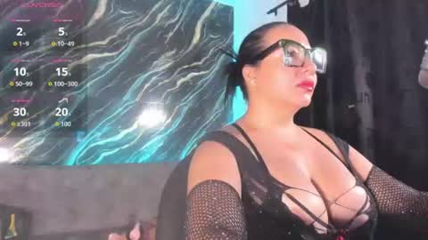 I m Katty  online show from August 2, 2:46 am