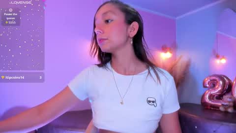 Snapshot of katy_sweet19 chatting on September 13, 7:16 pm Katy online show from September 13, 7:16 pm