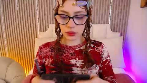 Katy Van online show from July 10, 9:30 pm