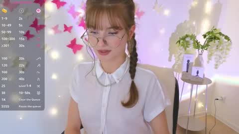 Snapshot of katyaa_lover chatting on September 25, 3:52 pm Katya online show from September 25, 3:52 pm