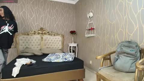 KATY online show from December 1, 7:23 pm