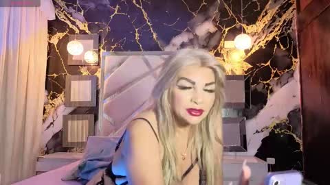 katy  online show from February 11, 11:47 am