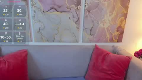 katymeaw online show from July 9, 7:45 am