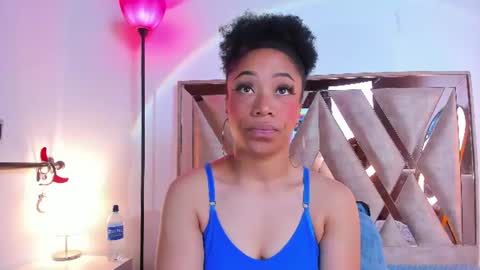 katyortiz online show from June 15, 11:46 am