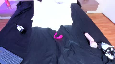 katy online show from December 19, 8:37 pm