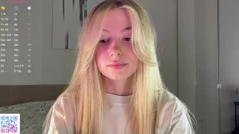 Snapshot of katysha_ chatting on October 24, 2:51 pm kate online show from October 24, 2:51 pm