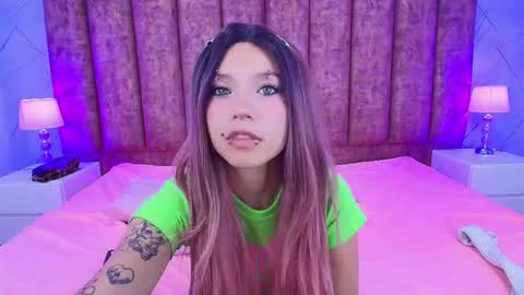 Snapshot of katyusha_3 chatting on October 1, 3:16 am Katyusha 3 online show from October 1, 3:16 am