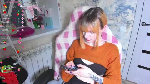 Snapshot of kawaii_power_uwu chatting on February 21, 1:33 pm Kira-chan  online show from February 21, 1:33 pm